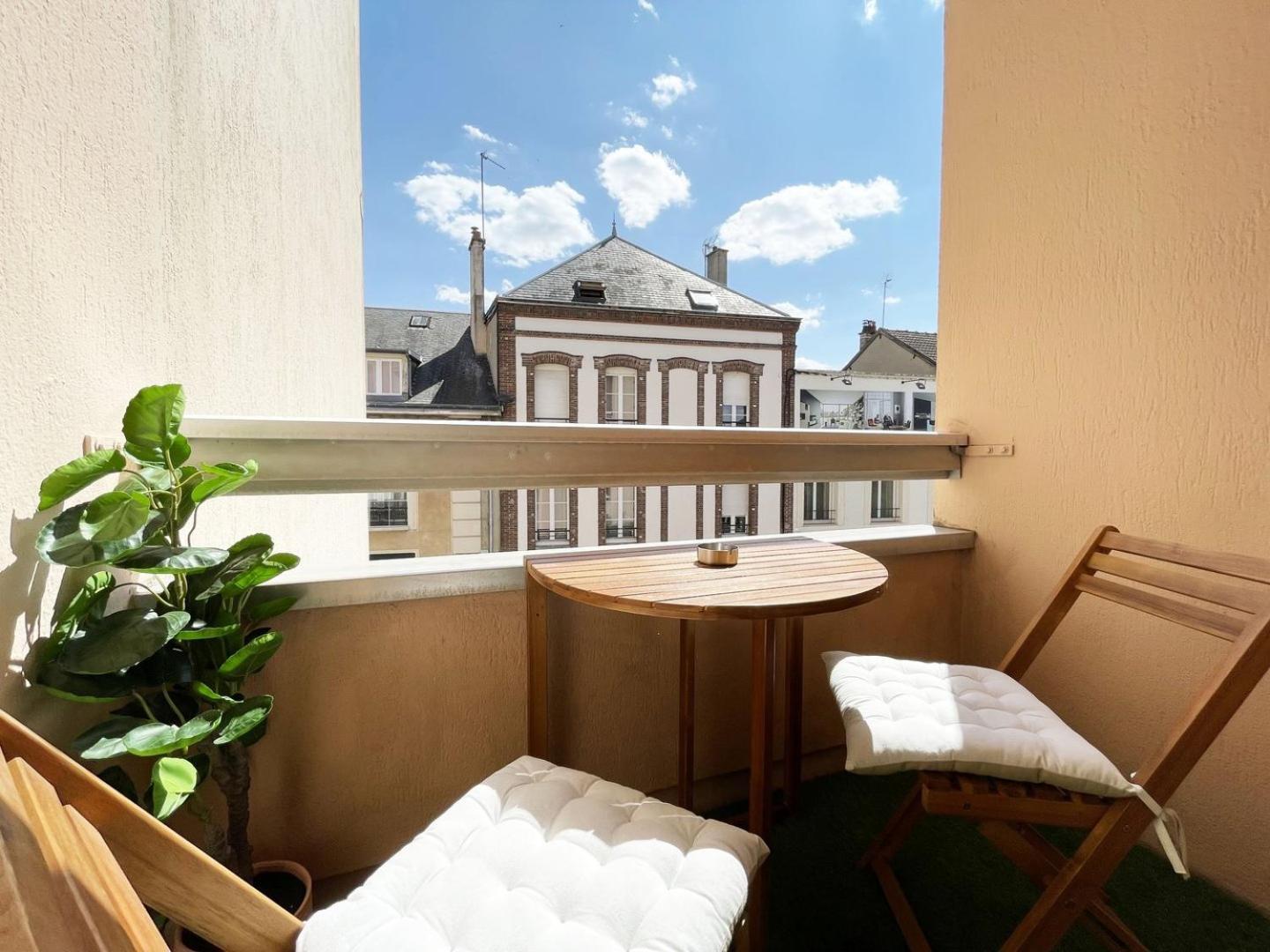 Apartmán La Parenthese Chartraine Chartres Exteriér fotografie